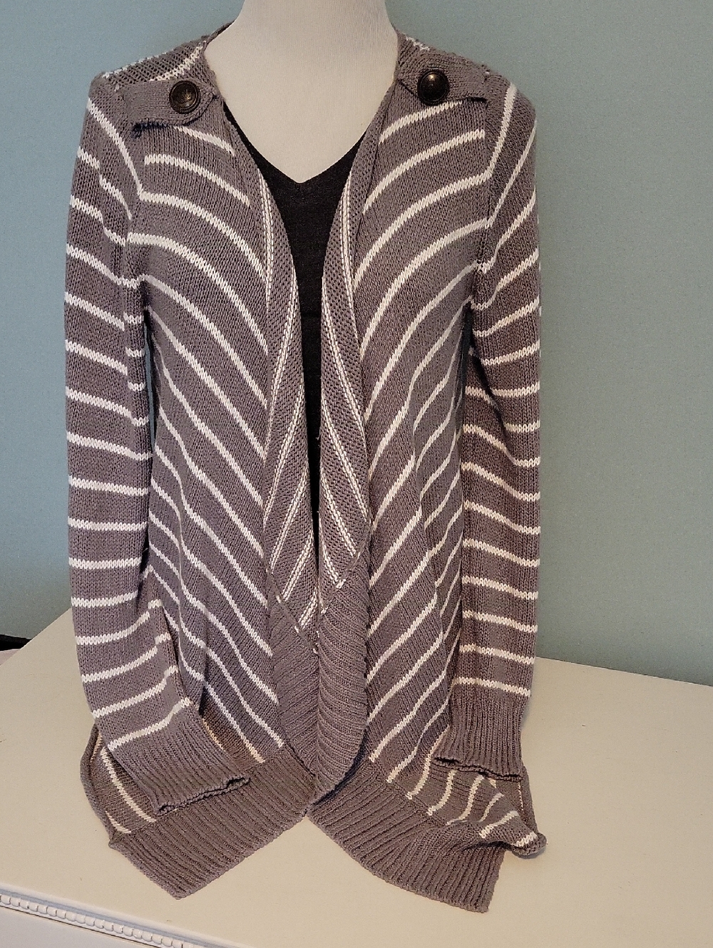 Apt. 9 Gray & White Striped Open-Front Cardigan